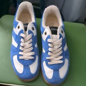 Verbena Blue and White Women's Sneakers